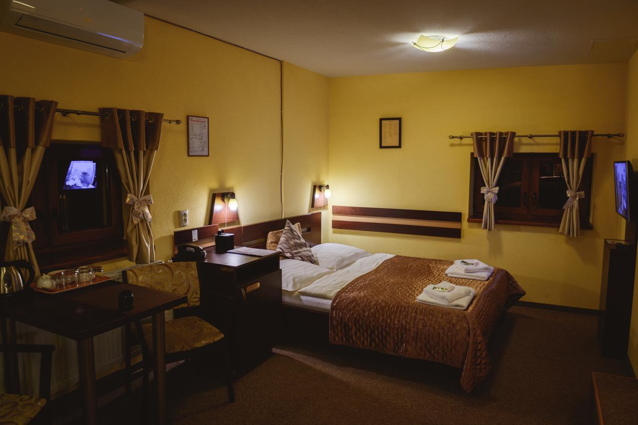 Hotel Kaskada Poprad Eksteriør billede